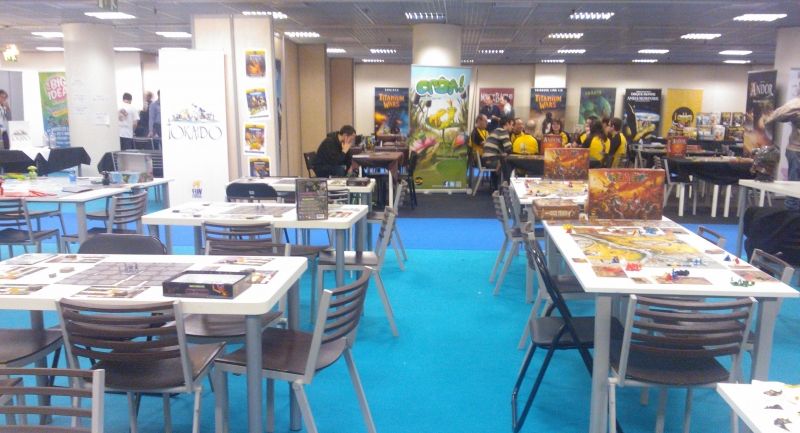 Matagot et Iello avant la bataille 