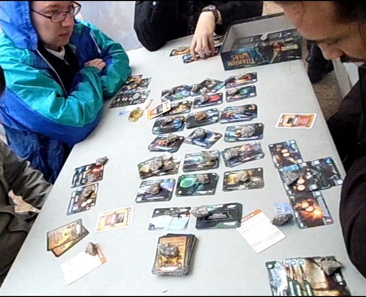 Titanium wars et des capuches...