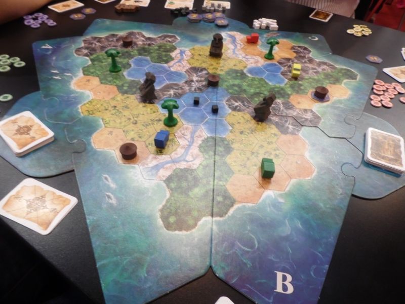 Tobago. Un jeu super plaisant à jouer... et un matériel super plaisant à regarder.