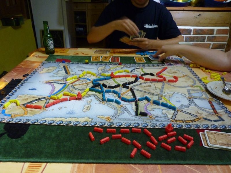 <a href="http://www.jedisjeux.net/les-aventuriers-du-rail-europe">Les Aventuriers du Rail : Europe</a>