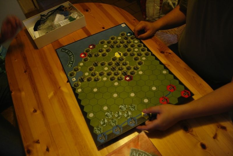 <a href="http://www.jedisjeux.net/age-of-steam">Age of Steam</a>