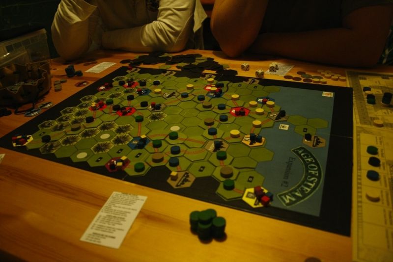 <a href="http://www.jedisjeux.net/age-of-steam">Age of Steam</a>