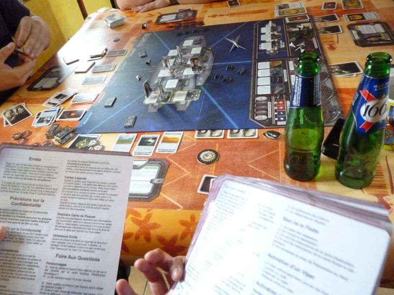 <a href="http://www.jedisjeux.net/battlestar-galactica-g-2646.html">Battlestar Galactica</a>