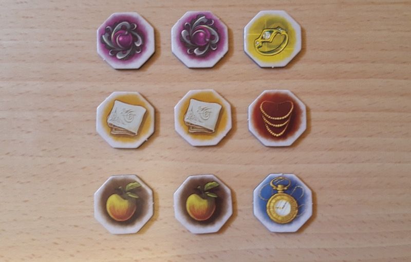 Les 9 jetons de départ (hexagonaux)