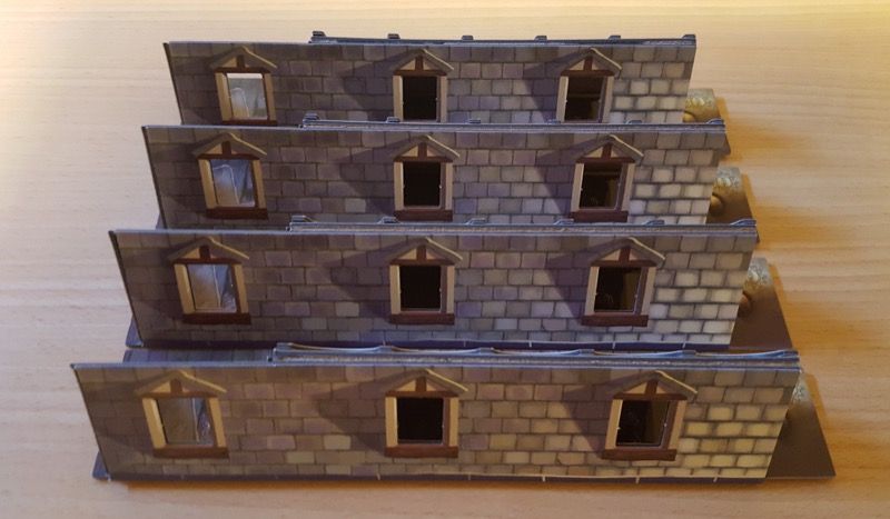 Les 4 Repaires montés côté vue de devant