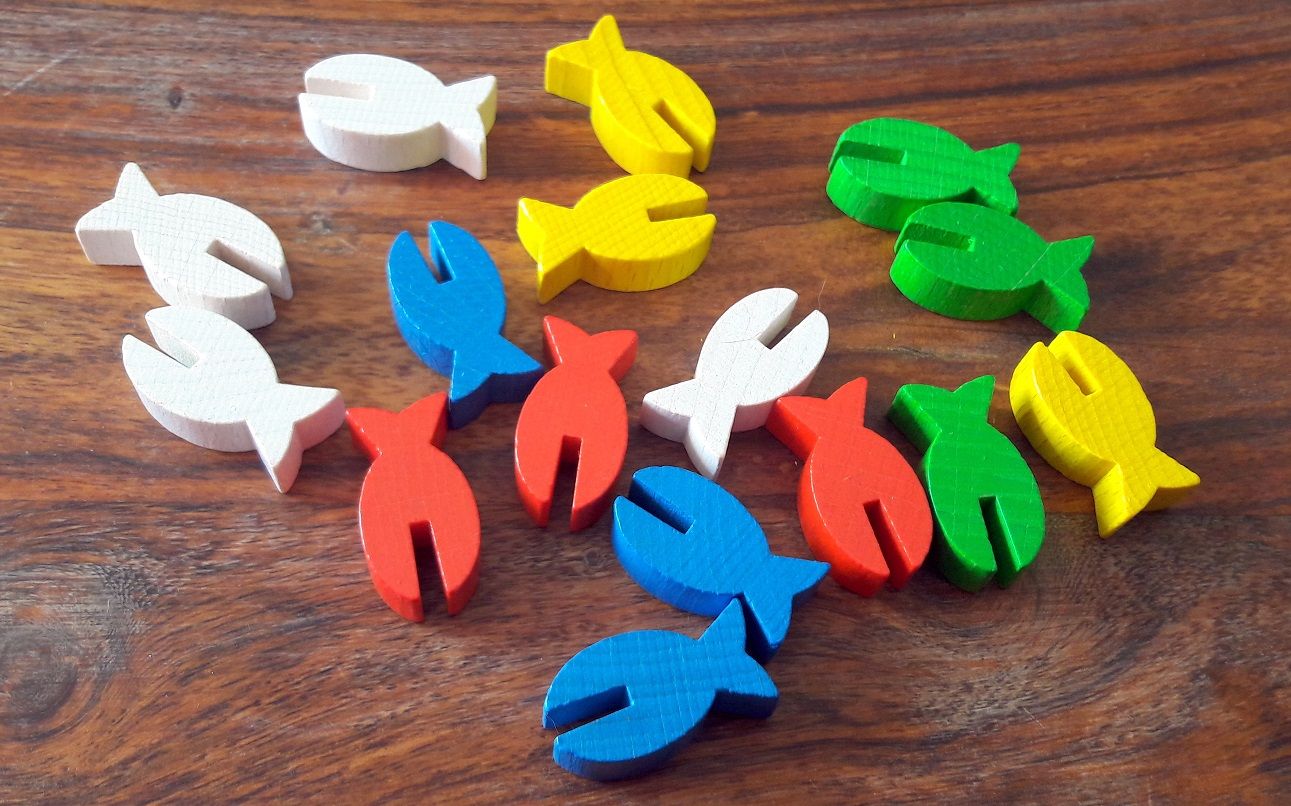 En tant que manchot, notre but sera de manger un maximum de poissons sans se faire attraper par le gardien : certains poissons serviront aussi à solidariser les boites pour former l'école.