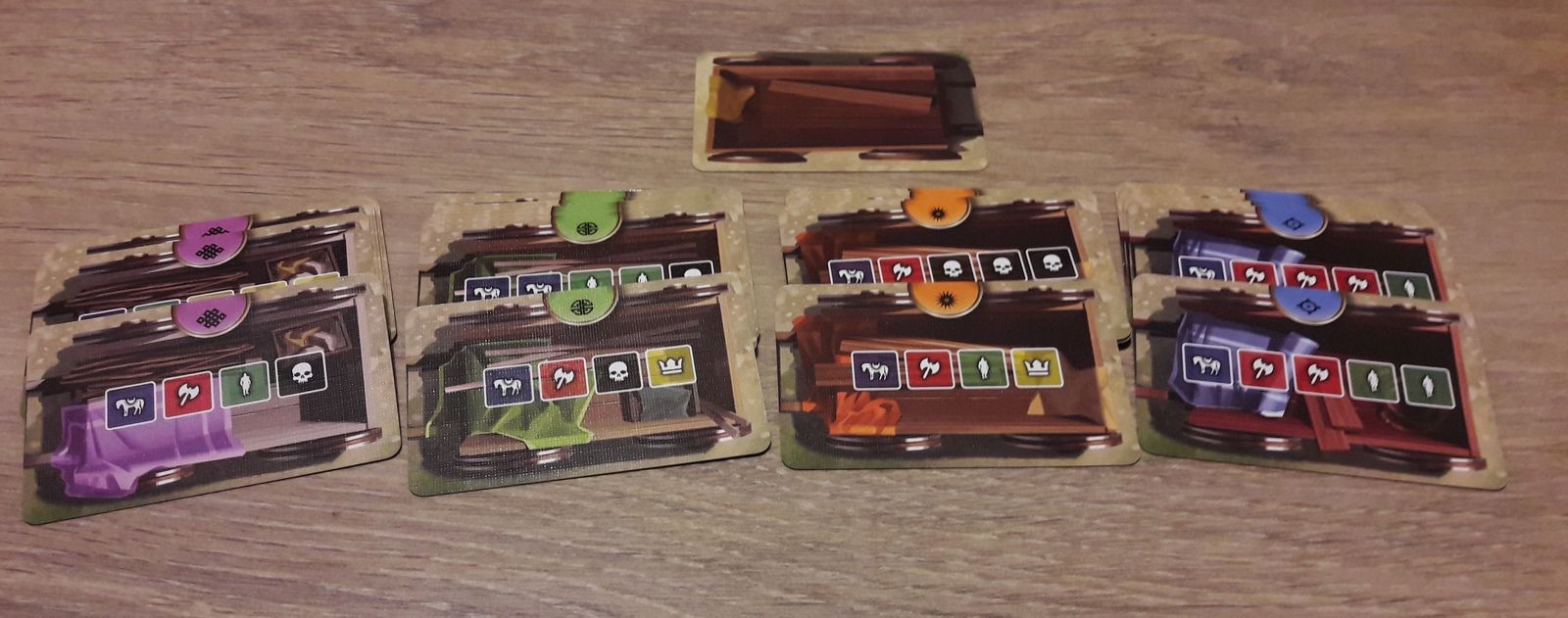 4 type de chariots : mauve, vert , orange, bleu