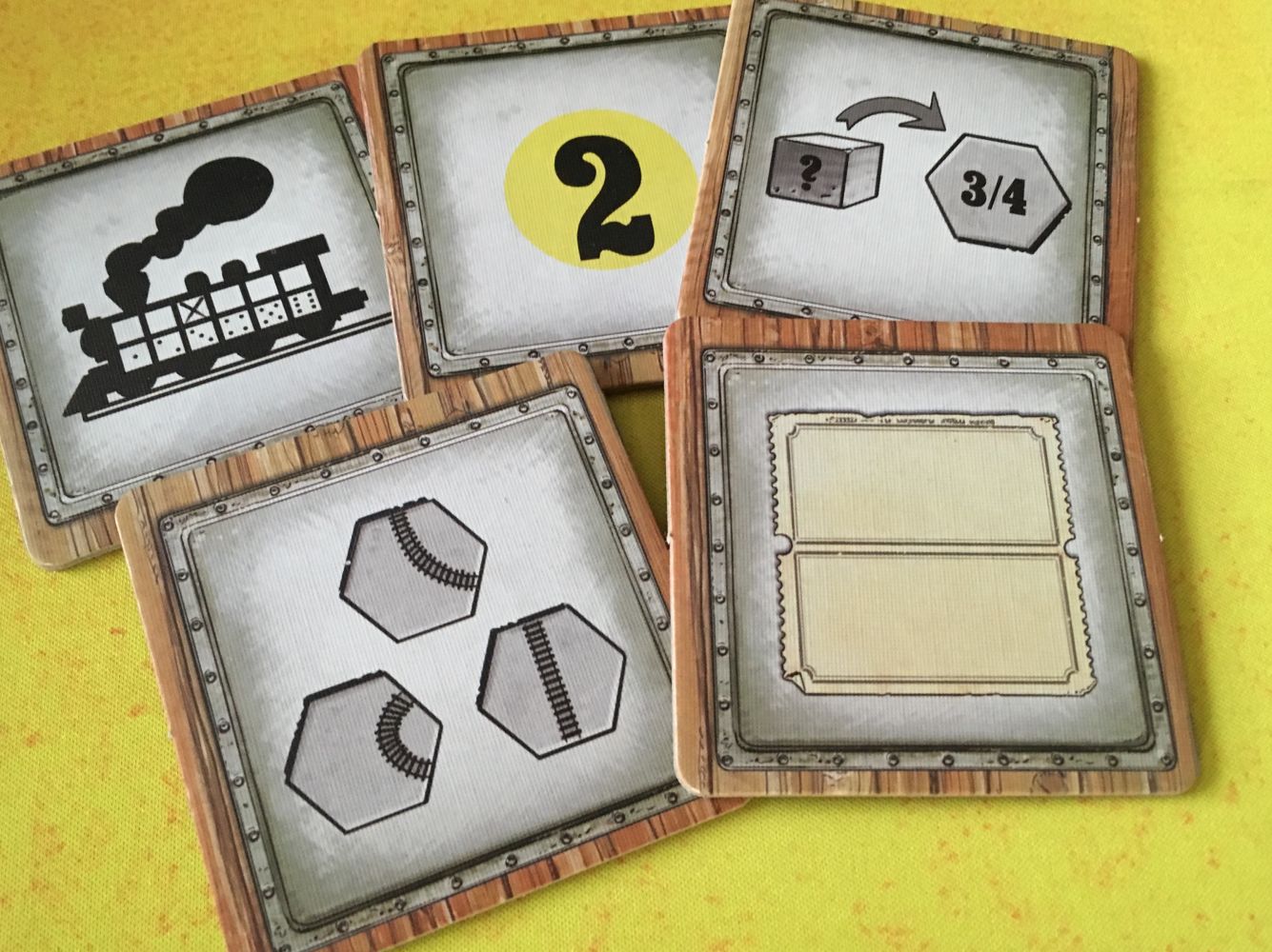 Les tuiles de départ