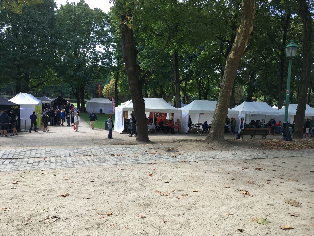 Le Festival installé dans le Parc du Cinquantenaire
