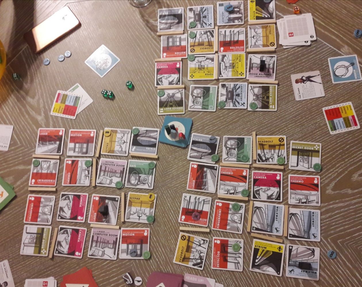 Les trois etages a la fin. Toutes les pièces ont été visitées