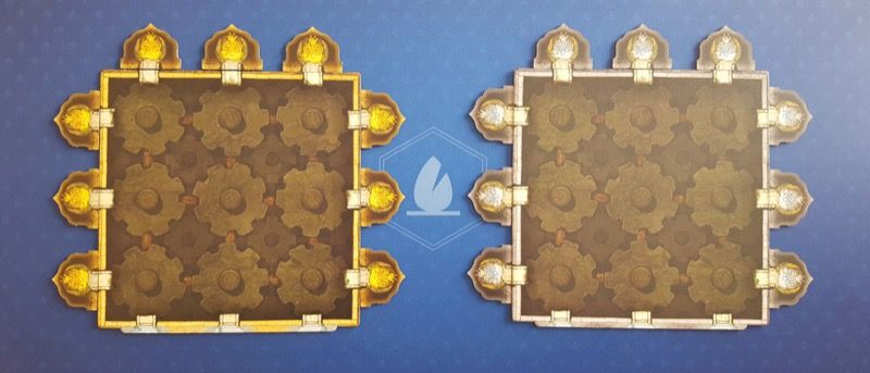 les reliques avec le côté face de la même couleur que le temple (9 par joueur)