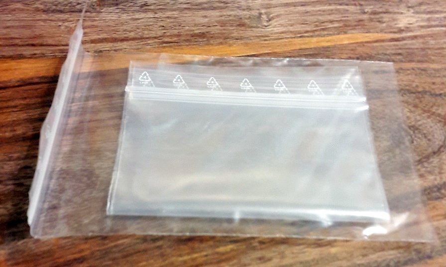 Pas moins de 9 sachets sont fournis pour pouvoir en préparer un par couleur de joueur.