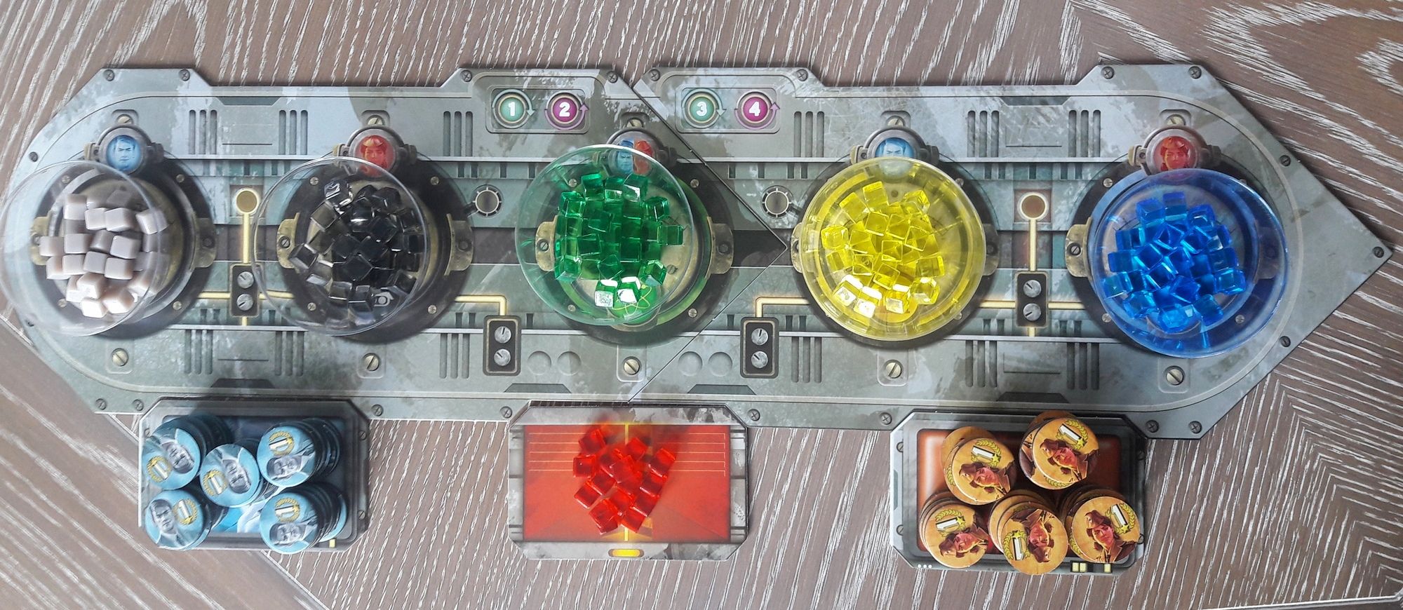 avec 5 petits bols !