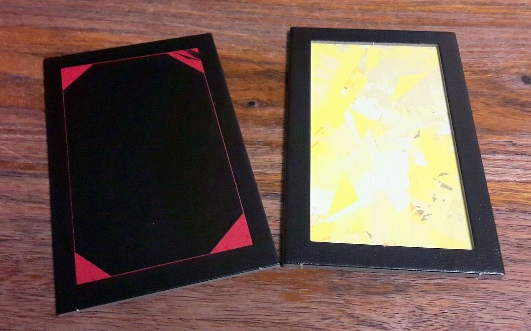 Assez simple d'utilisation, on vote face cachée puis on retourne le tout une fois le moment venu.