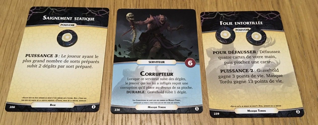 Cartes actives de la Némésis pendant une partie