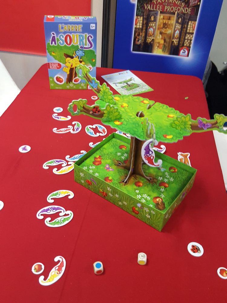 Toujours chez Schmidt, l'arbre à souris un jeu pour enfant.