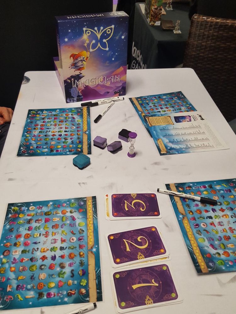 On trouve une table libre d'Imagicien, un proto bien avancée chez Blam !