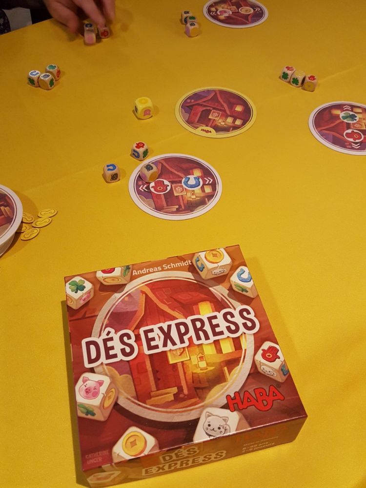 Dés express, un jeu de dés(!!!) d'Andreas Schmidt à partir de 8 ans.