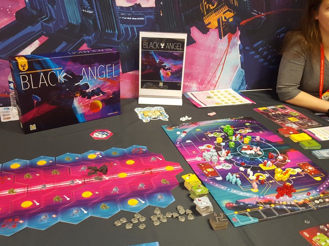 Avec Nico on se décide ce matin pour tenter notre chance chez les belges de Pearls Games.