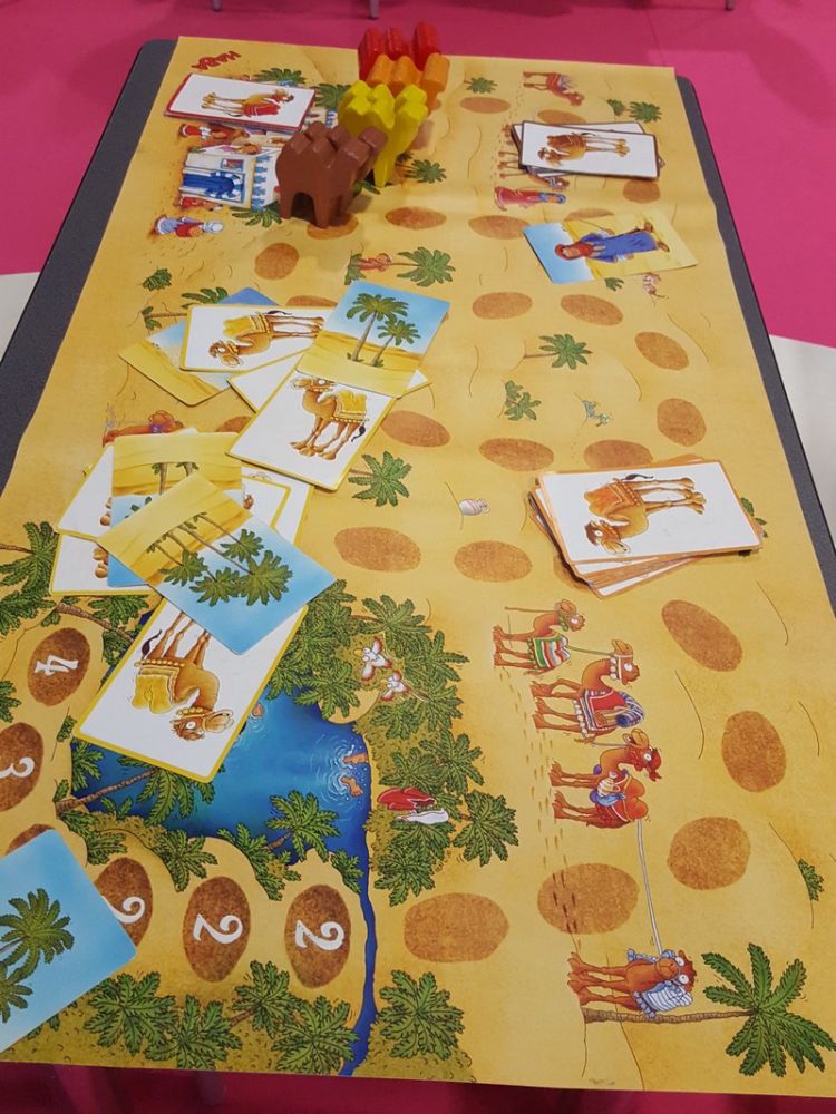 A dos de chameau de Hajo Buken à partir de 6 ans.