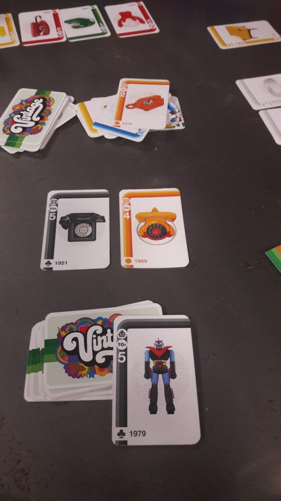 Un jeu de cartes à collectionner assez rapide et malin...