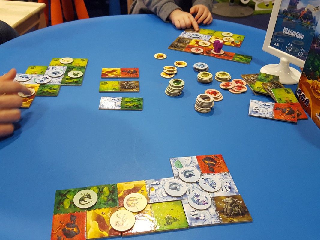 Une partie à 3 joueurs avec Cyril et son mini Jedi.