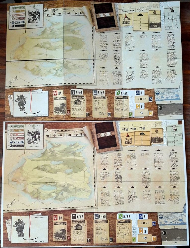 Le seul infime changement est l'absence du pourtour blanc du  plateau qui le rend légèrement plus petit dans la version Edge (au dessus).