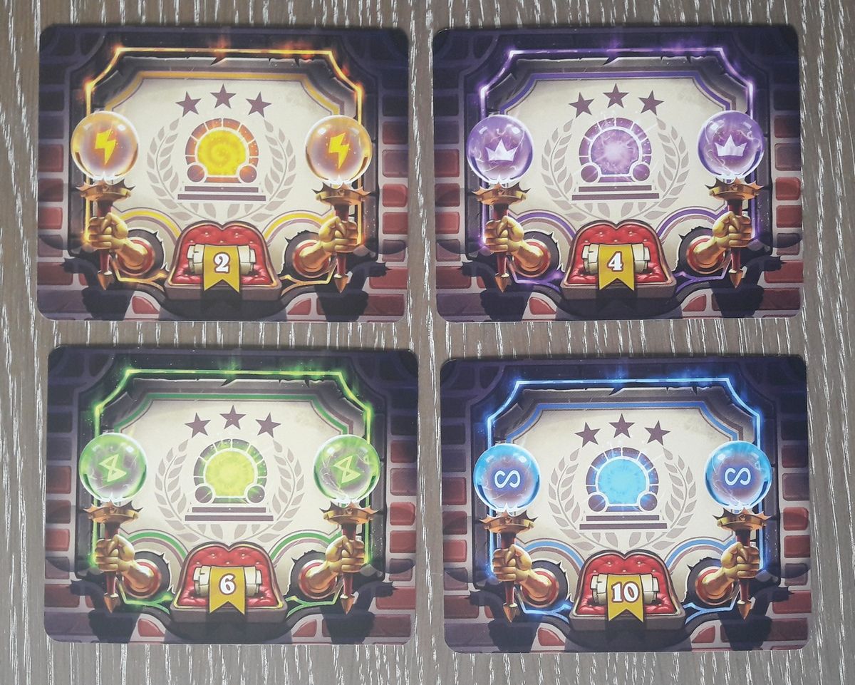 La récompense bonus pour les portails à effet permanent est la plus gratifiante mais elle est quasiment impossible à décrocher, vu qu'il n'y a que 6 cartes différentes dans cette catégorie  !