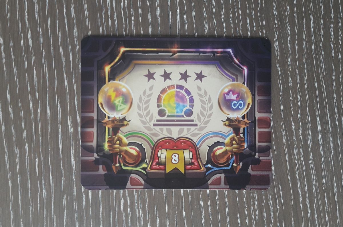 8 points en récompense  au  premier joueur ayant 4 portails de type différents.  Un beau cadeau . Chez nous c'est le Graal !