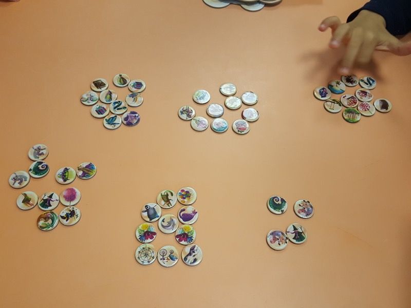 Et hop, un peu de numération... on a qu'à faire des paquets de 10 !