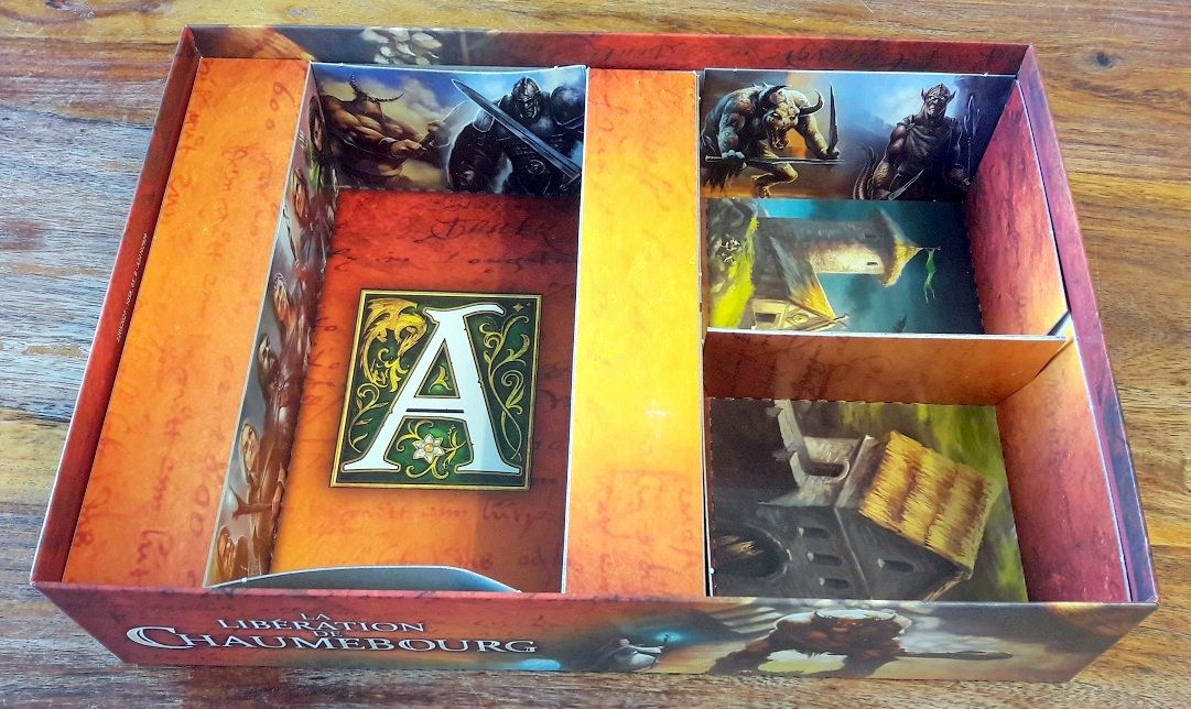 Pas de thermoformage mais plusieurs compartiments séparés par du carton.