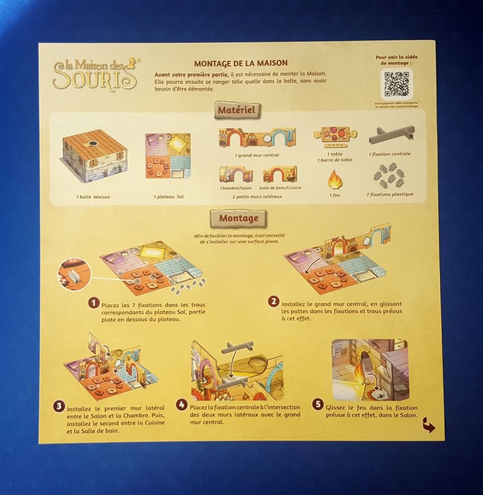 La notice explicative pour le montage de la maison (avec également un QR code explicatif) .  Parfait !
