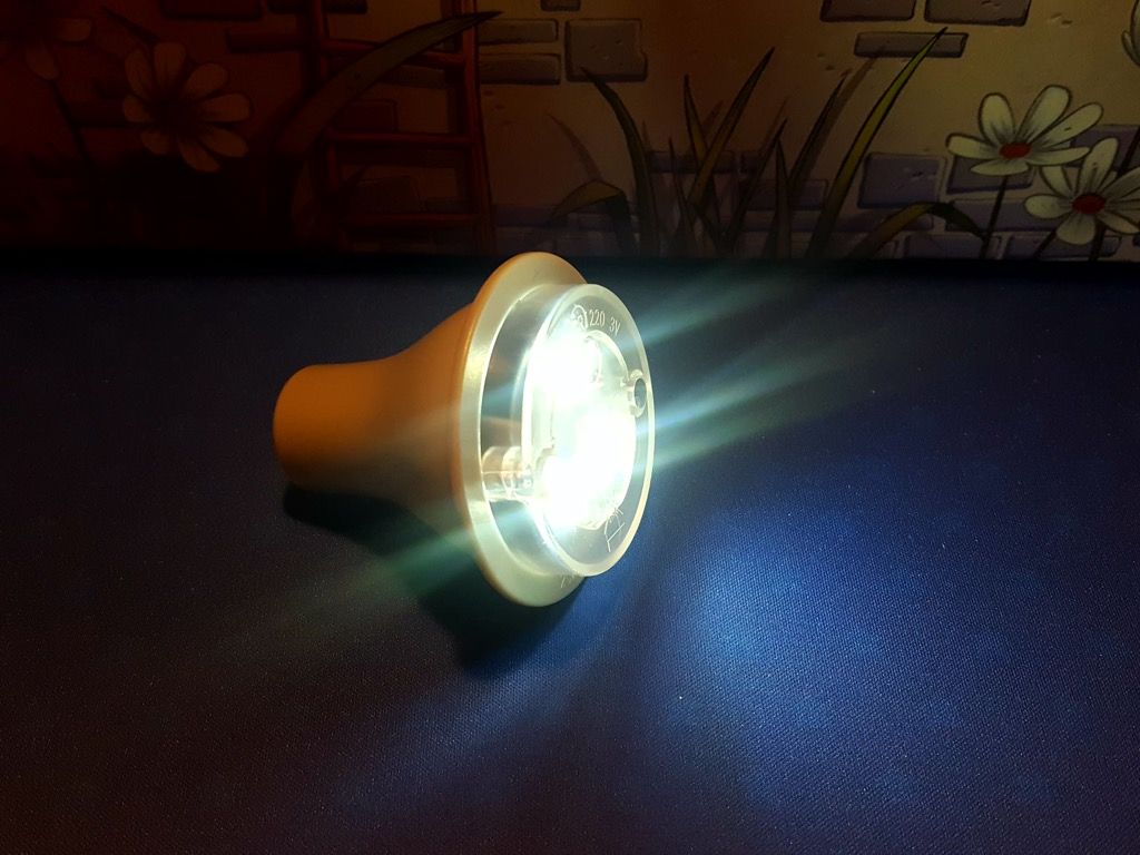 La lampe à led dite appelée par les enfants "la lampe magique" !