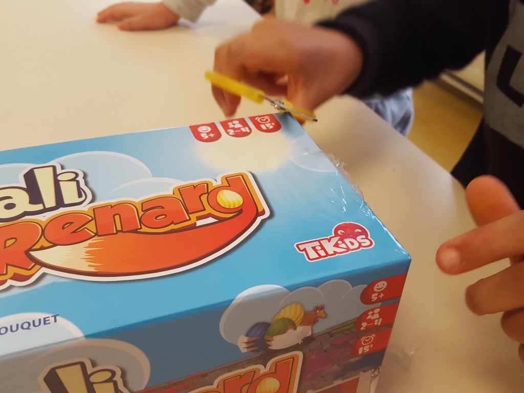 Et si on prenait des ciseaux ?