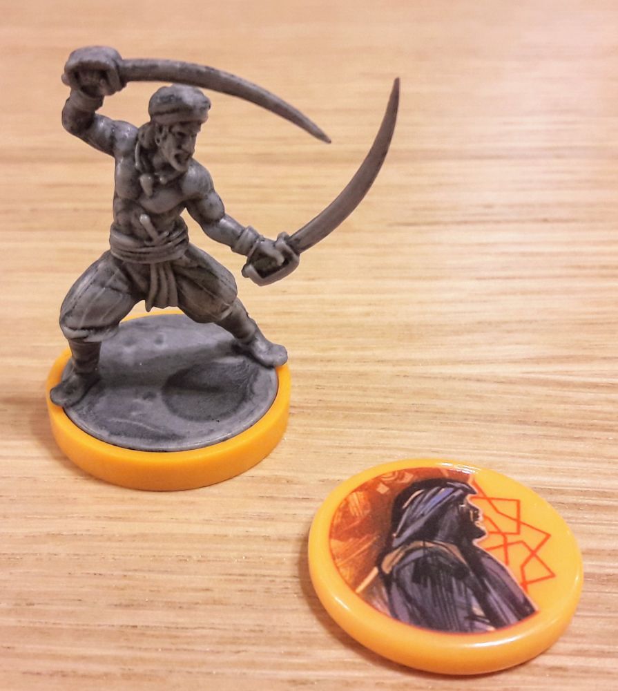 Je dois avouer que je ne connaissez pas plus que ça ce personnage mais il a fière allure ainsi que son acolyte Portefaix