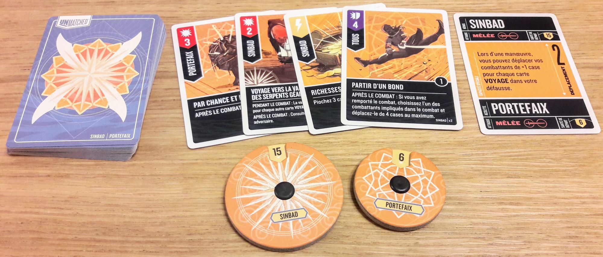 Le thème du voyage et de l'aventure de Simbad est bien représenté dans les cartes avec beaucoup de flexibilité.