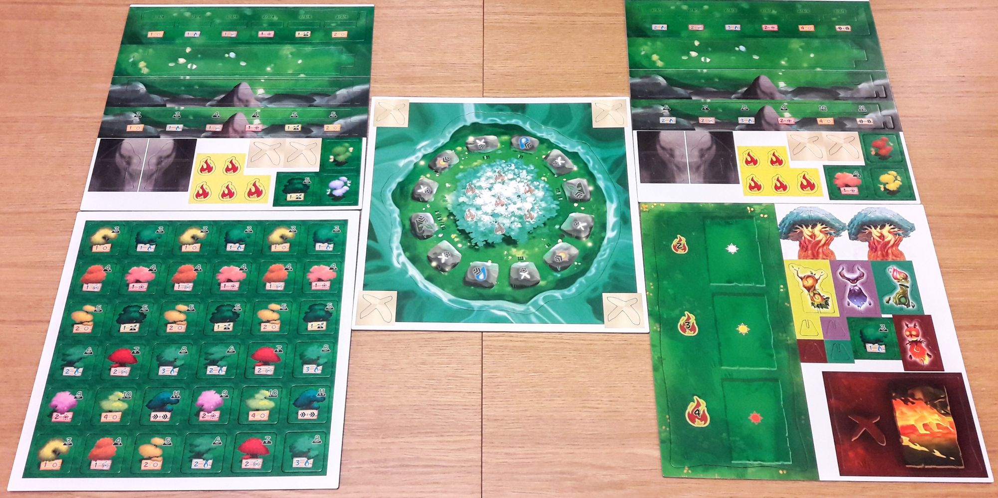 Ici plein de tuiles qui se détachent à merveille.