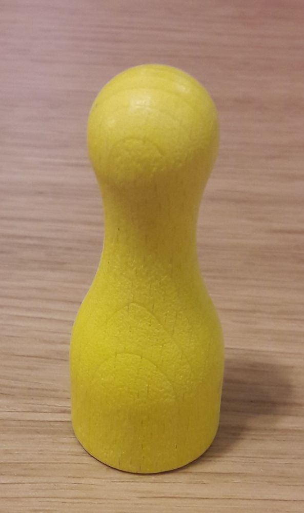 Un gros pion en bois qui servira à propulser notre palet aéronef.