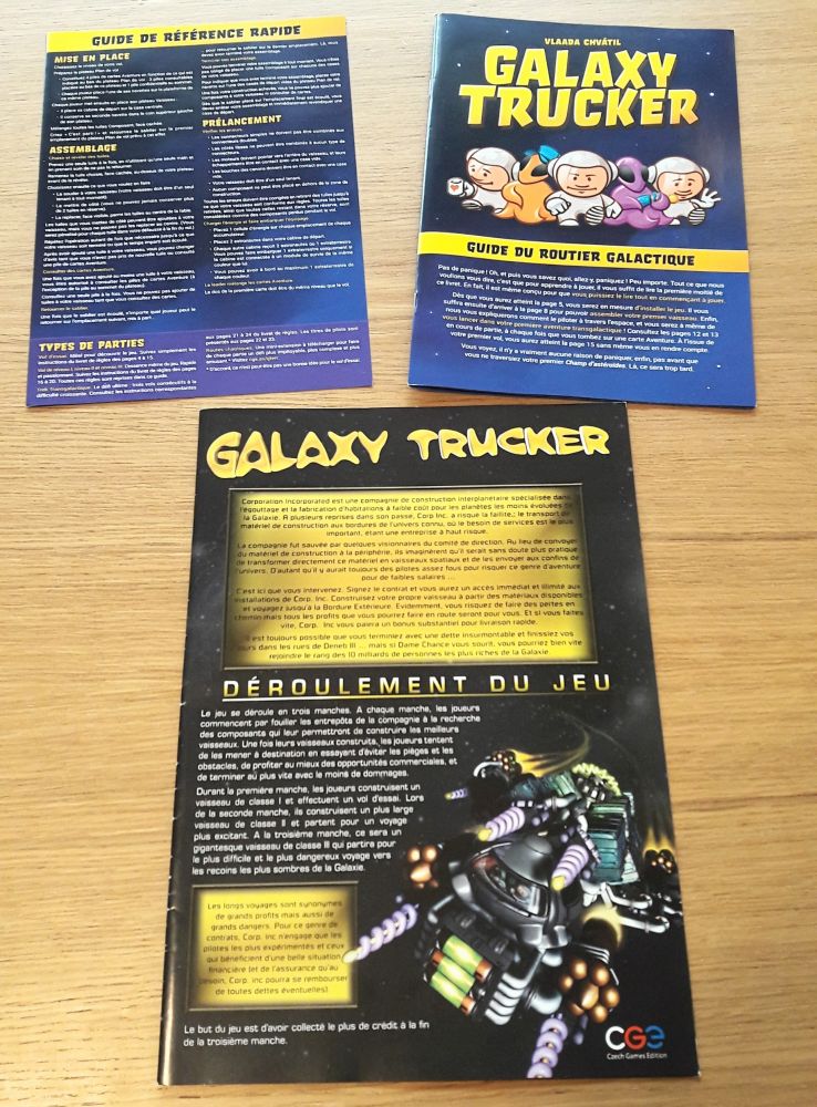 2 petits livrets au lieu d'un gros pavé ça fait moins peur.