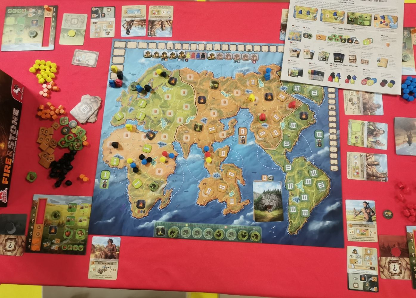 La carte à explorer, oui en bas au centre c’est l’Australie… Elle a bien changé depuis l'âge de Fire & Stone..