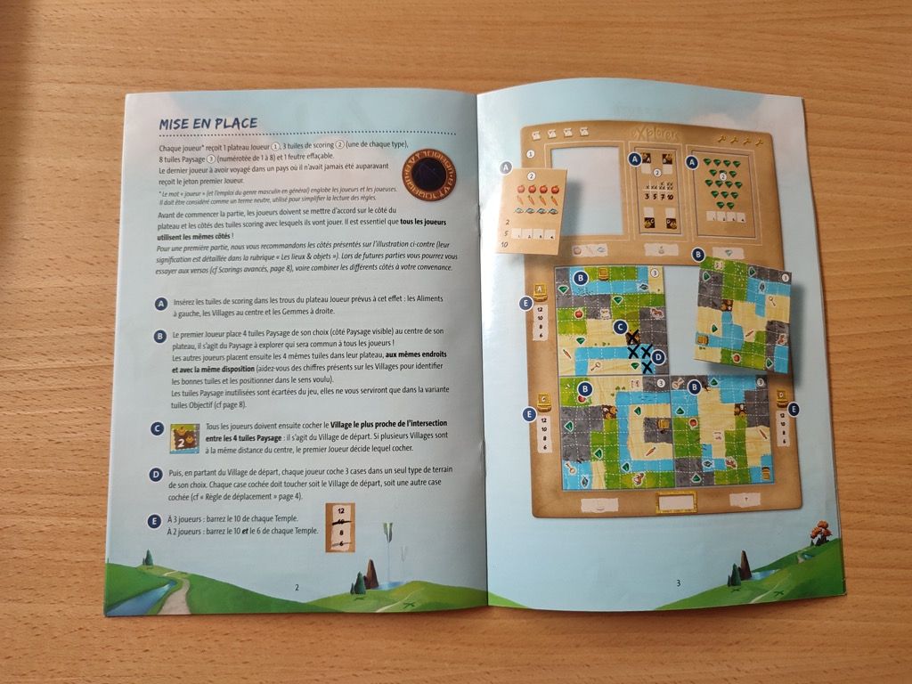 10 pages de règles avec les illustrations de Sabrina Miramon dans 4 langues : allemand, anglais, français et italien.