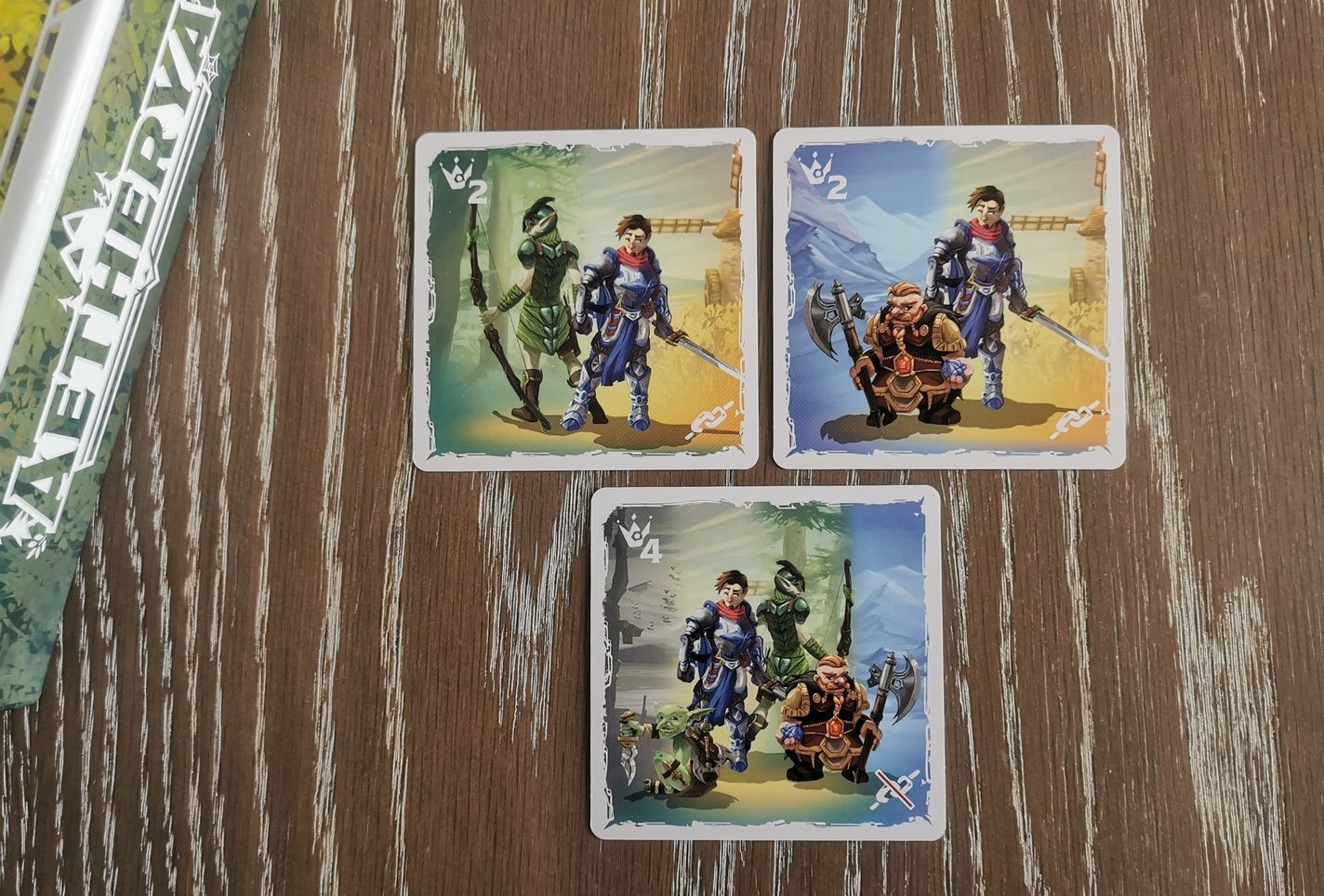 2 tribus alliées adjacentes et 4 tribus différentes non adjacentes.