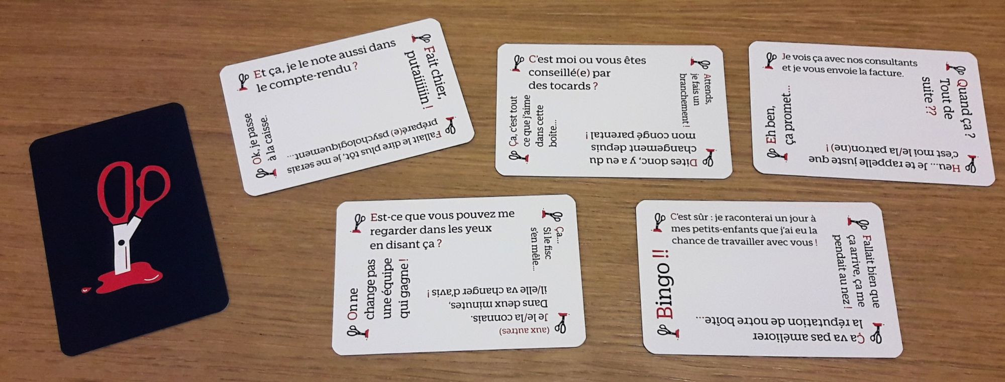 Chaque carte propose 4 répliques cinglantes.