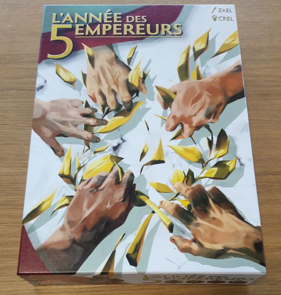 Très jolie illustration qui donne envie d'aller voir ce qui se cache dedans.