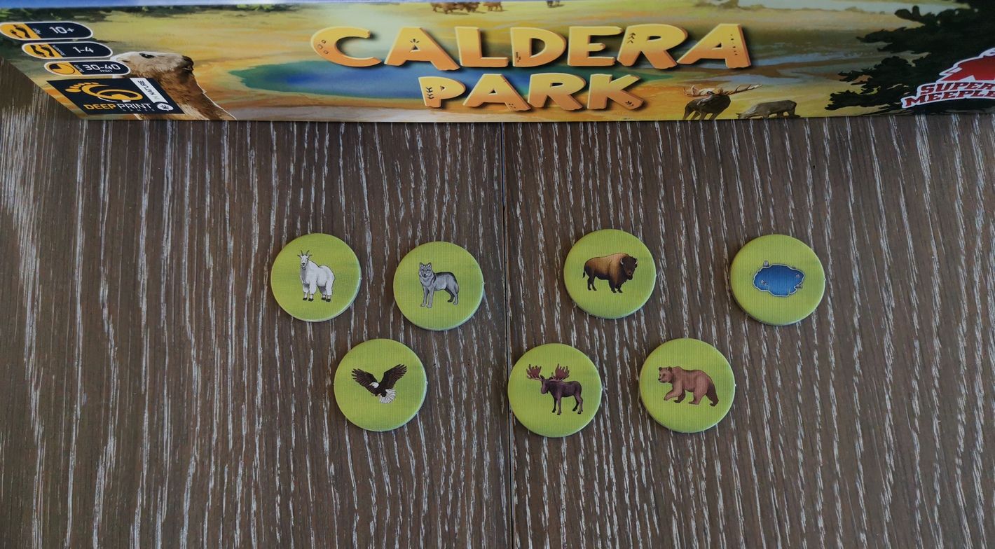 7 jetons : 1 par type d’animal et un pour les lacs