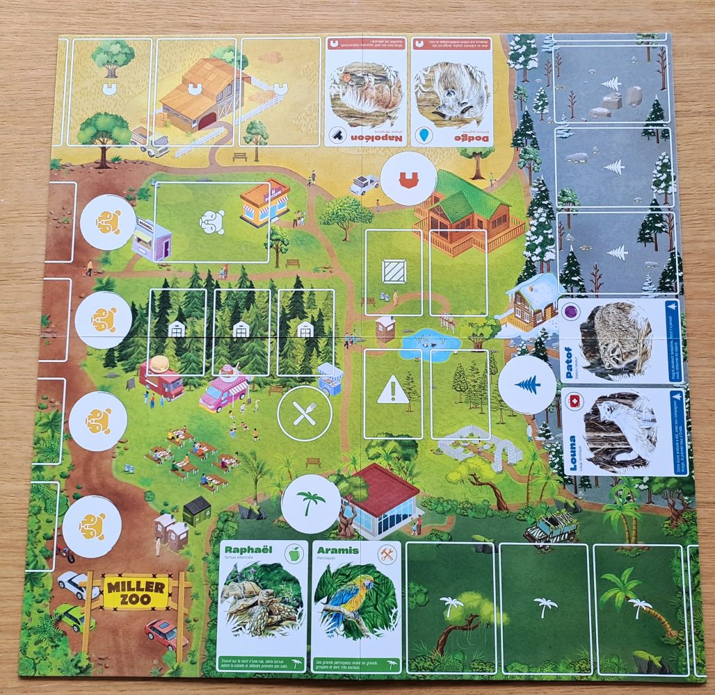 Avec ces 3 zones (tropical, polaire et ferme) le miller zoo pourra accueillir beaucoup d'animaux différents. Le verso du plateau servira de tableau d'honneur avec les réussites aux nombreux défis proposés !