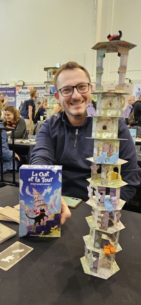 Yannick notre amateur de jeu avec des chats dedans semble également satisfait même si le jeu est sold out.
