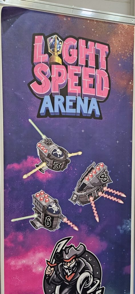 Pendant ce temps Jean-Rémy se laisse tenter par Light Speed Arena de Tom Jolly , Emanuele Santellani, James Ernest, Leonardo Alese chez Intrafin.