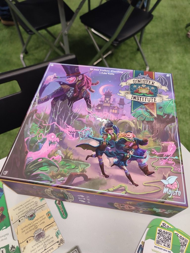 On enchaine avec Sinister Institue chez Mojito Studio.