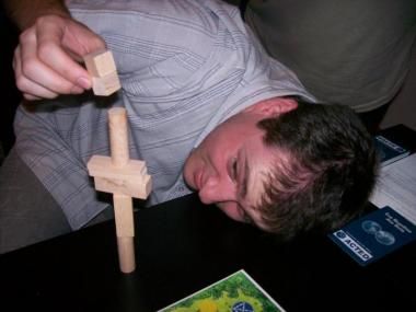 Limp, lors d'une partie de "les rondins de bois"